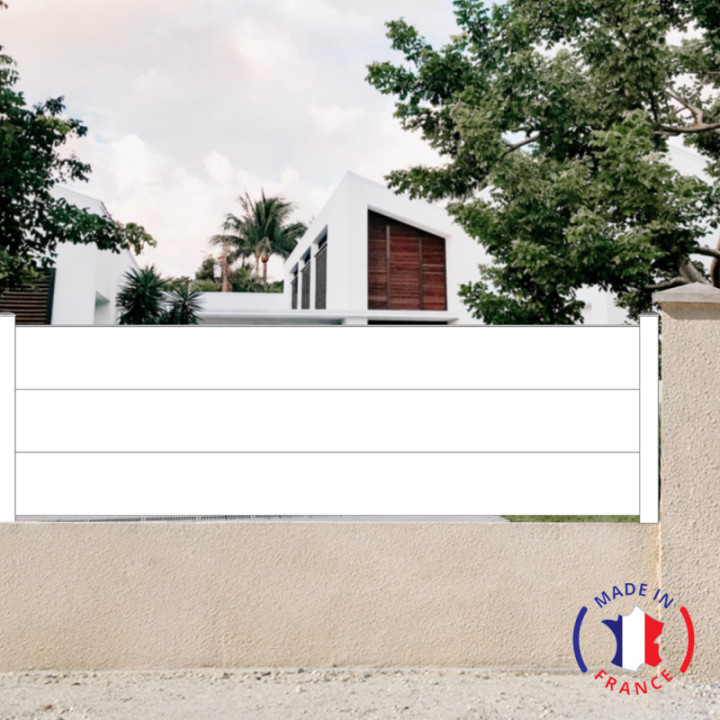 Clôture aluminium 3 lames modèle plein en kit Dimensions L.2107 mm (poteaux compris) X H.660 mm - Blanc RAL 9010